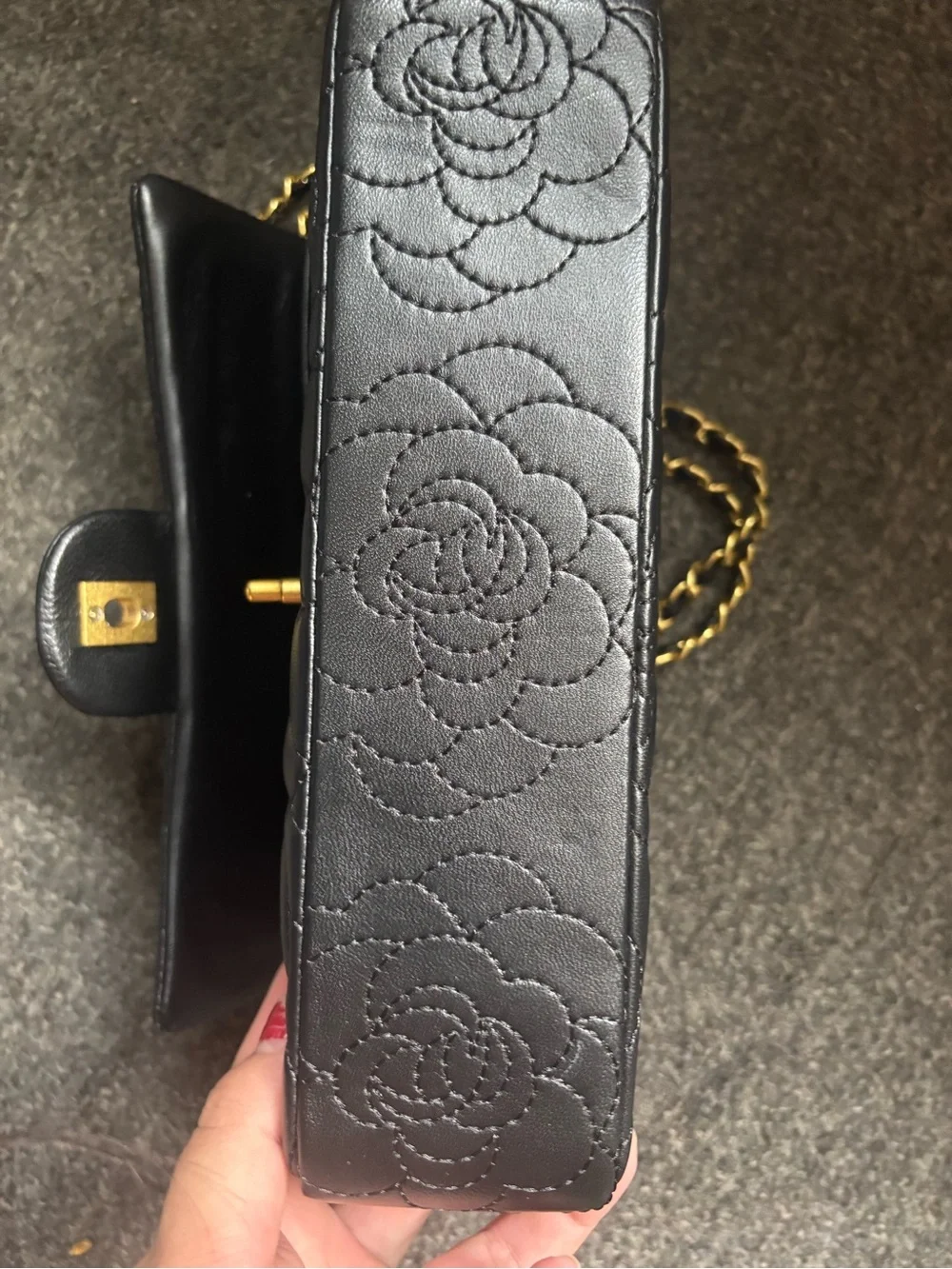 Imperfect Item Fashion Quilted Floral Rose Chain Shoulder Bag DISCOUNT